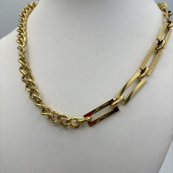 New, no tags, gold chain necklace, 20 inches, tiny sloth charm with bling - Picture 16 of 16